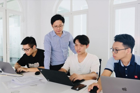 Chuyển sang trường đại học, có được sử dụng kết quả thăng hạng ở cao đẳng?