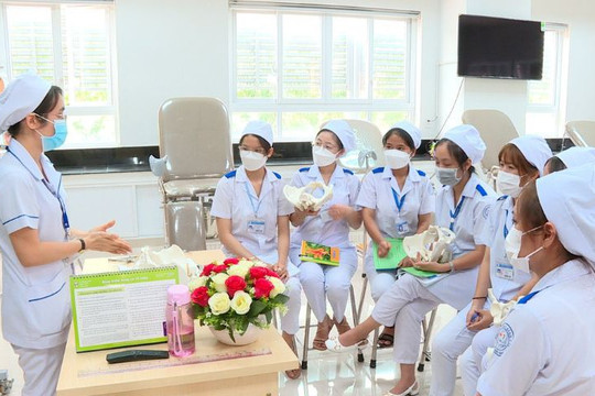 Điều dưỡng có được chuyển sang chức danh y tế công cộng?
