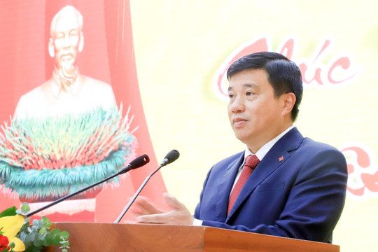 Bí thư Tỉnh ủy Lâm Đồng Y Thanh Hà Niê Kđăm đề nghị bắt tay ngay vào công việc sau Tết Bính Ngọ 2026