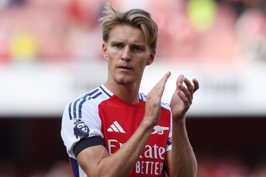 Tin chuyển nhượng 24/2: Odegaard muốn gia nhập MU, Rodri lọt tầm ngắm Barca và Real
