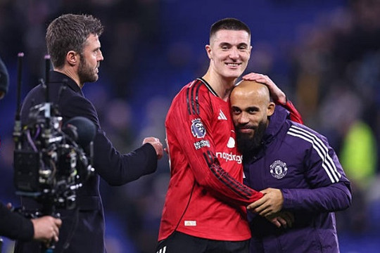 Manchester United vào Top 4 Ngoại hạng Anh: Quả ngọt từ chiến lược chuyển nhượng kỷ nguyên mới