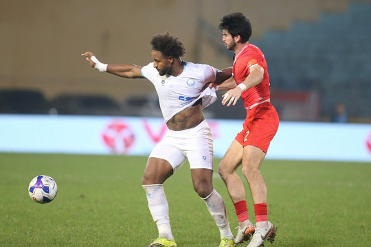 Thể Công Viettel hạ gục Nam Định 1-0: Xuân Son im tiếng, nhà ĐKVĐ chìm sâu vào khủng hoảng