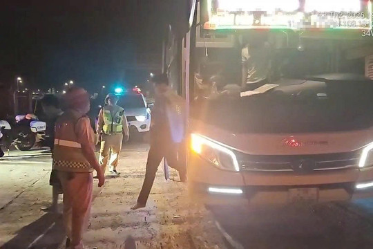 Xử phạt 2 xe khách chở quá số người trên cao tốc Vĩnh Hảo - Phan Thiết