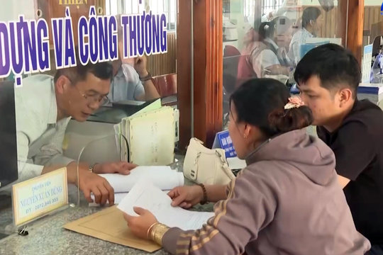 Lâm Đồng giải quyết thủ tục hành chính kịp thời phục vụ Nhân dân sau Tết