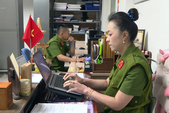 “Bông hồng” thép giữ bình yên cuộc sống