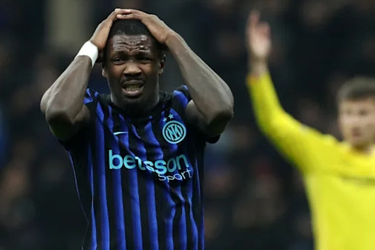 Bi kịch tại San Siro: Á quân Inter Milan bị loại cay đắng khỏi Champions League