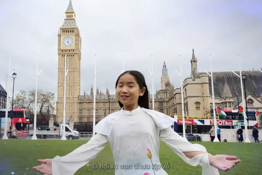 Cô bé 10 tuổi tại Anh dùng dân ca ví giặm chinh phục trường nghệ thuật London