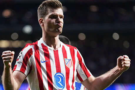 Đi tiếp với cú hat-trick của Sorloth