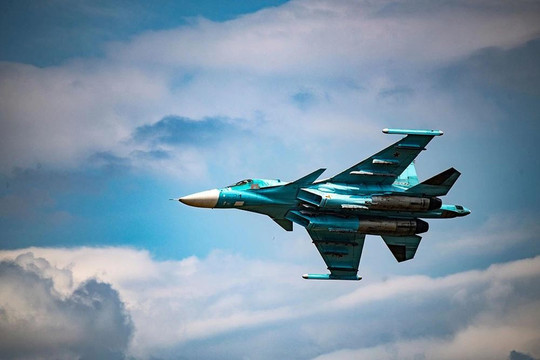 Oanh tạc cơ Su-34 của Nga và khả năng hoạt động tiệm cận máy bay ném bom chiến lược