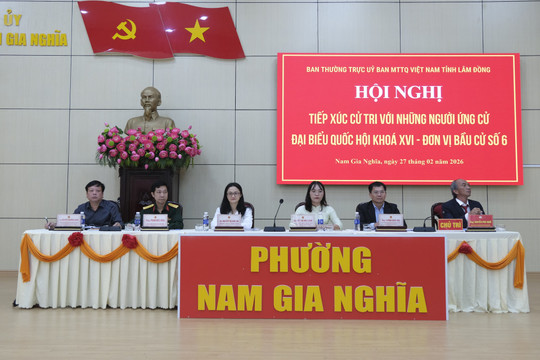 Ứng cử viên ĐBQH khóa XVI tiếp xúc cử tri phía Tây tỉnh Lâm Đồng