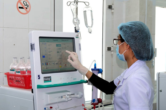 Dialysis Comes to the Borderlands, Bringing Relief to Kidney Patients