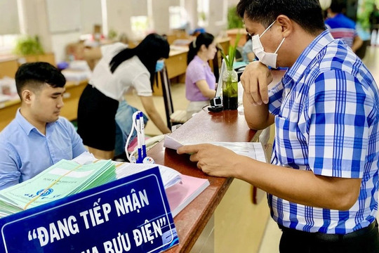 Chủ hộ kinh doanh đồng thời đi làm công ty, đóng BHXH theo diện nào?