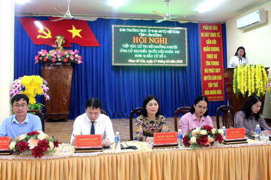 Ứng cử viên ĐBQH khóa XVI tại Lâm Đồng trình bày chương trình hành động với cử tri Phan Rí Cửa, Tuy Phong