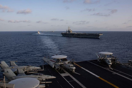Tàu sân bay USS Gerald R. Ford của Mỹ tiến về phía Israel nhằm tăng cường hiện diện quân sự