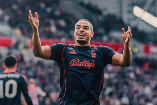 Chelsea dẫn đầu vụ Murillo, Liverpool và MU rút lui thương vụ 50 triệu bảng