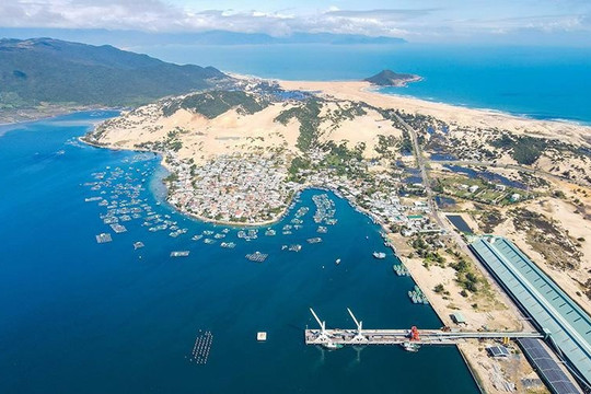 Quy hoạch Khu kinh tế Vân Phong 150.000ha thành trung tâm logistics quốc tế
