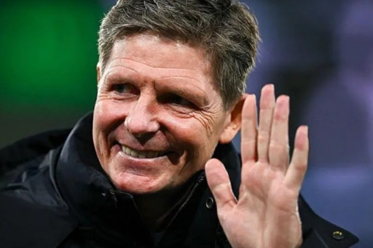 Oliver Glasner và giấc mơ vô địch Conference League cùng Crystal Palace