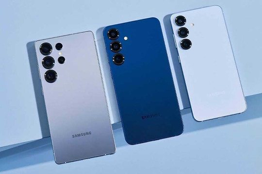 Samsung phát hành bản vá bảo mật tháng 2/2026 cho dòng Galaxy S25 trên toàn cầu