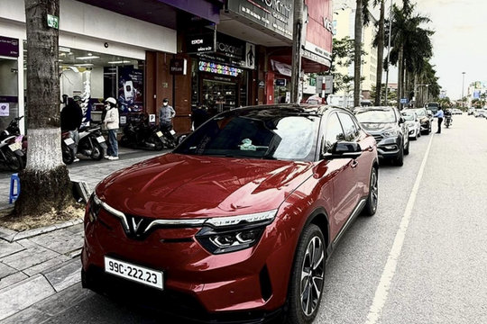 VinFast VF 8: Chủ xe Hà Nội tiết kiệm 25 triệu đồng mỗi tháng sau 20.000 km vận hành