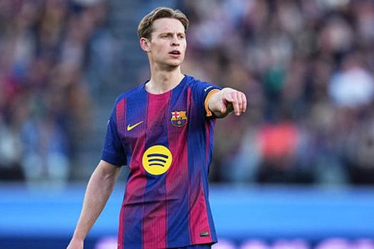 Barcelona đấu Villarreal: Bài toán thay thế De Jong của Hansi Flick