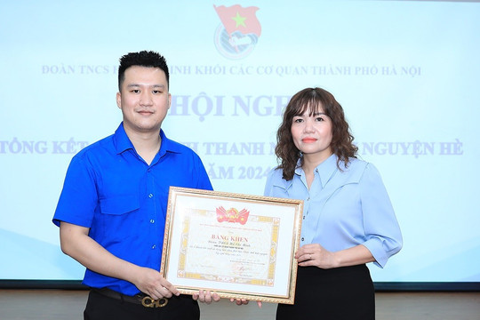 Bằng khen của Đoàn có dùng để nâng lương trước hạn?