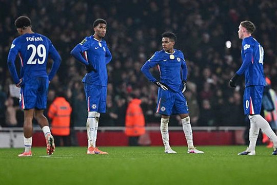 Chelsea đối mặt "tử huyệt" bóng chết trước trận derby London với Arsenal