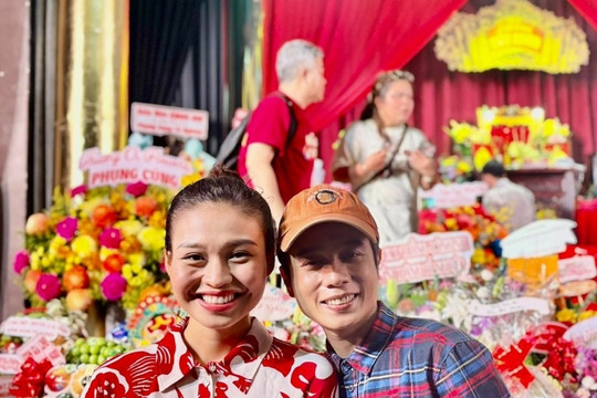 Diễn viên Lê Lộc mang thai con đầu lòng với Tuấn Dũng sau 5 năm gắn bó và về chung một nhà