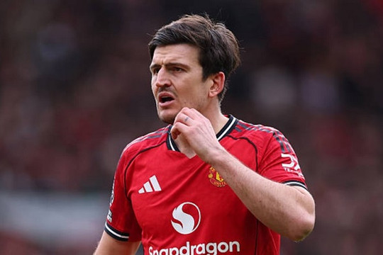 Harry Maguire: "Lá chắn thép" giúp Manchester United ngược dòng đánh chiếm top 3