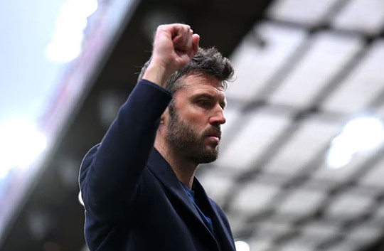 Manchester United và 'canh bạc' Michael Carrick: Khi sự ổn định giá trị hơn hào nhoáng