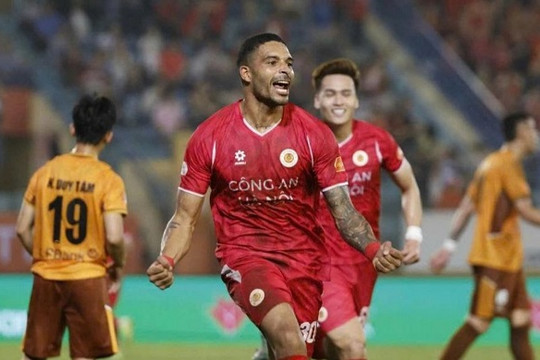 Công an Hà Nội độc chiếm ngôi đầu V-League: Chuỗi 16 trận bất bại đầy hủy diệt