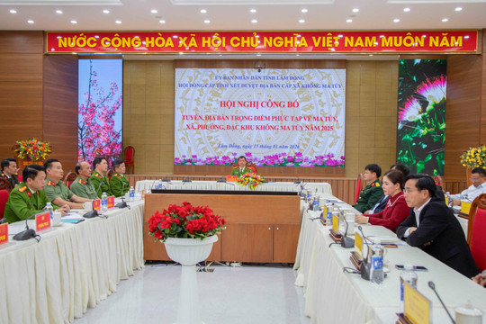 Làm sạch địa bàn, đổi mới cách cai nghiện ma túy