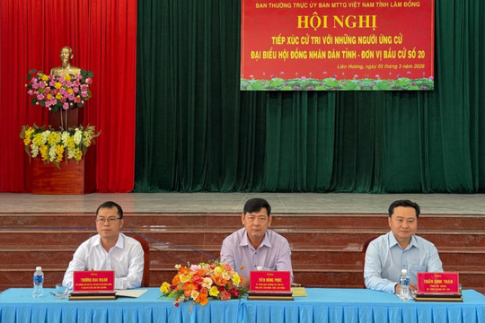 Ứng cử viên HĐND tỉnh Lâm Đồng tiếp xúc cử tri xã Liên Hương