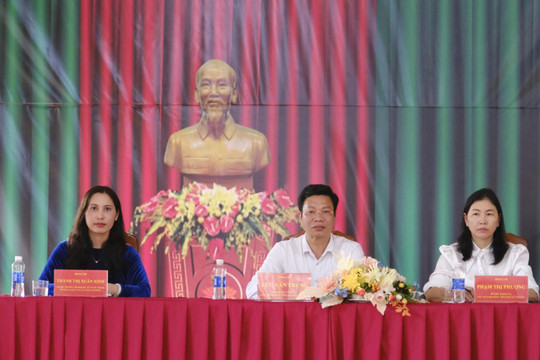 Cử tri Quảng Tân gửi gắm nhiều kiến nghị tới ứng cử viên HĐND tỉnh Lâm Đồng