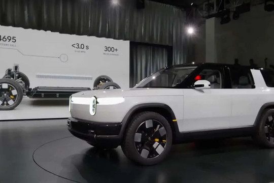 Rivian R2 trang bị pin LG thế hệ mới: Tầm hoạt động 483 km, cạnh tranh Tesla Model Y