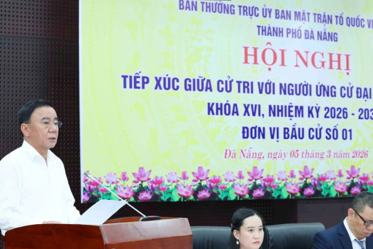 Key Party official meets voters in Da Nang ahead of 16th National Assembly election