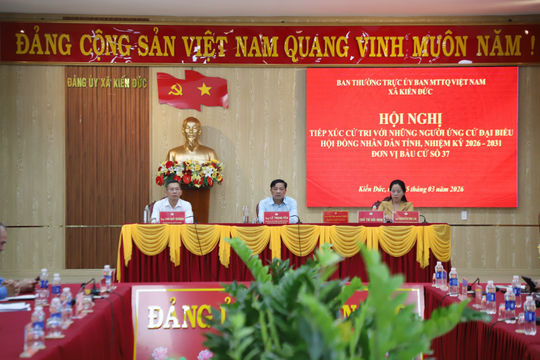 Cử tri kiến nghị ứng cử viên đại biểu HĐND tỉnh Lâm Đồng quan tâm giải quyết những khó khăn, vướng mắc về bô xít