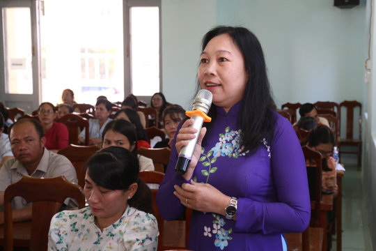 Cử tri xã Hồng Thái gửi gắm nhiều kỳ vọng đến ứng cử viên HĐND tỉnh Lâm Đồng