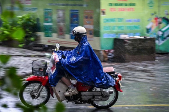 Thời tiết ngày 6/3: Mưa dông trên cả nước, Trung Bộ và Nam Bộ mưa to vào chiều tối