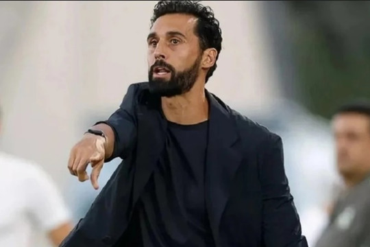 Real Madrid đối mặt "vực thẳm": Tương lai Arbeloa định đoạt tại Balaidos
