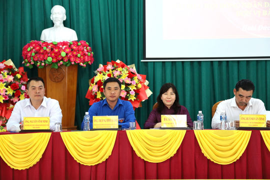 Cử tri xã Hoài Đức quan tâm phát triển hạ tầng giao thông, y tế, giáo dục
