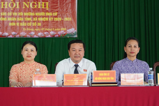 Ứng cử viên HĐND tỉnh tiếp xúc cử tri xã Tà Đùng