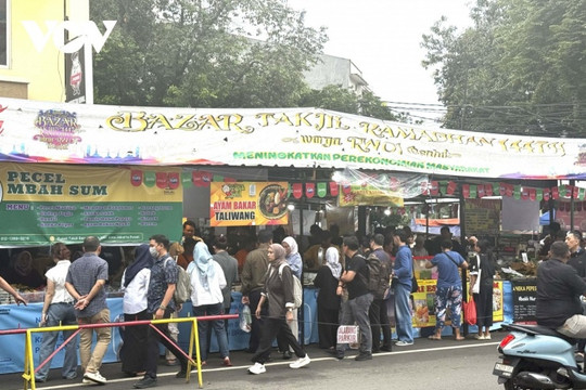 Jakarta: Trải nghiệm ẩm thực xả chay độc đáo tại chợ Benhil