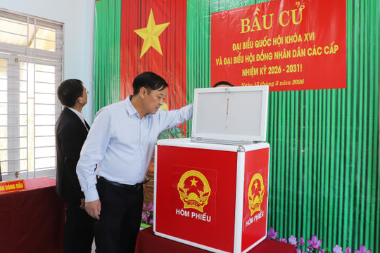 Lãnh đạo UBND tỉnh Lâm Đồng kiểm tra công tác chuẩn bị bầu cử tại xã Quảng Khê và Tà Đùng
