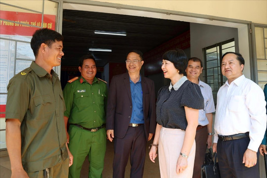 Mặt trận và đoàn thể Lâm Đồng lan tỏa thông tin bầu cử đến cơ sở