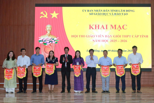 185 giáo viên THPT khu vực phía Tây tỉnh Lâm Đồng thi dạy giỏi