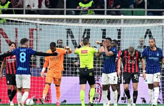 AC Milan hạ gục Inter 1-0: Bản lĩnh Maignan và "nước cờ" Estupinan tại Derby Milano