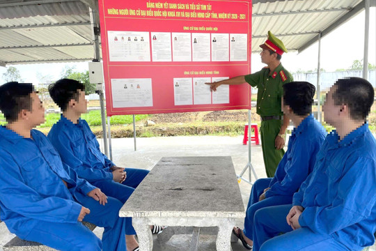 Công an tỉnh Lâm Đồng bảo đảm quyền bầu cử cho người bị tạm giữ, tạm giam