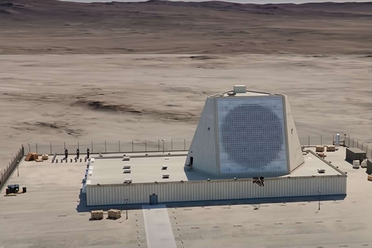 Hệ thống radar AN/FPS-132 của Mỹ tại Qatar và tác động từ tuyên bố tấn công của Iran