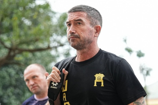 HLV Harry Kewell khẳng định Đỗ Hoàng Hên là tài năng lớn sau chiến thắng trước CAHN