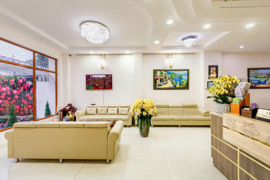 Bán khách sạn 30 phòng mặt tiền trung tâm Đà Lạt, vị trí kinh doanh tốt